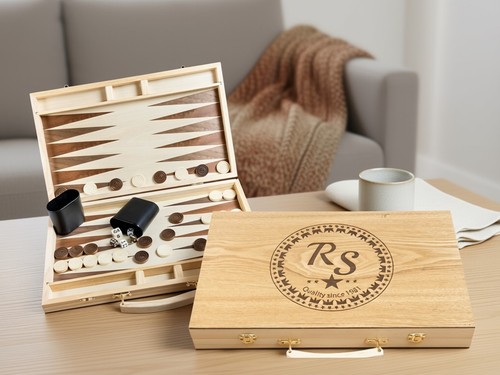 Personalized backgammon game - backgammon,